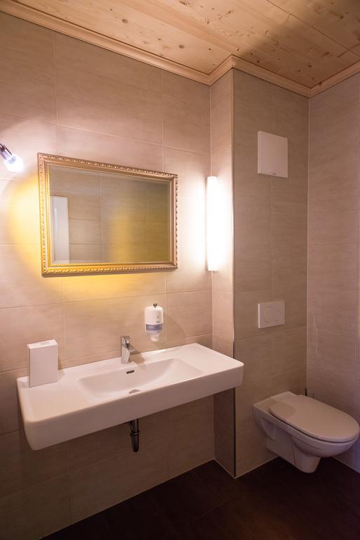 Stiftsschmiede Ossiach Hotel Kamer foto